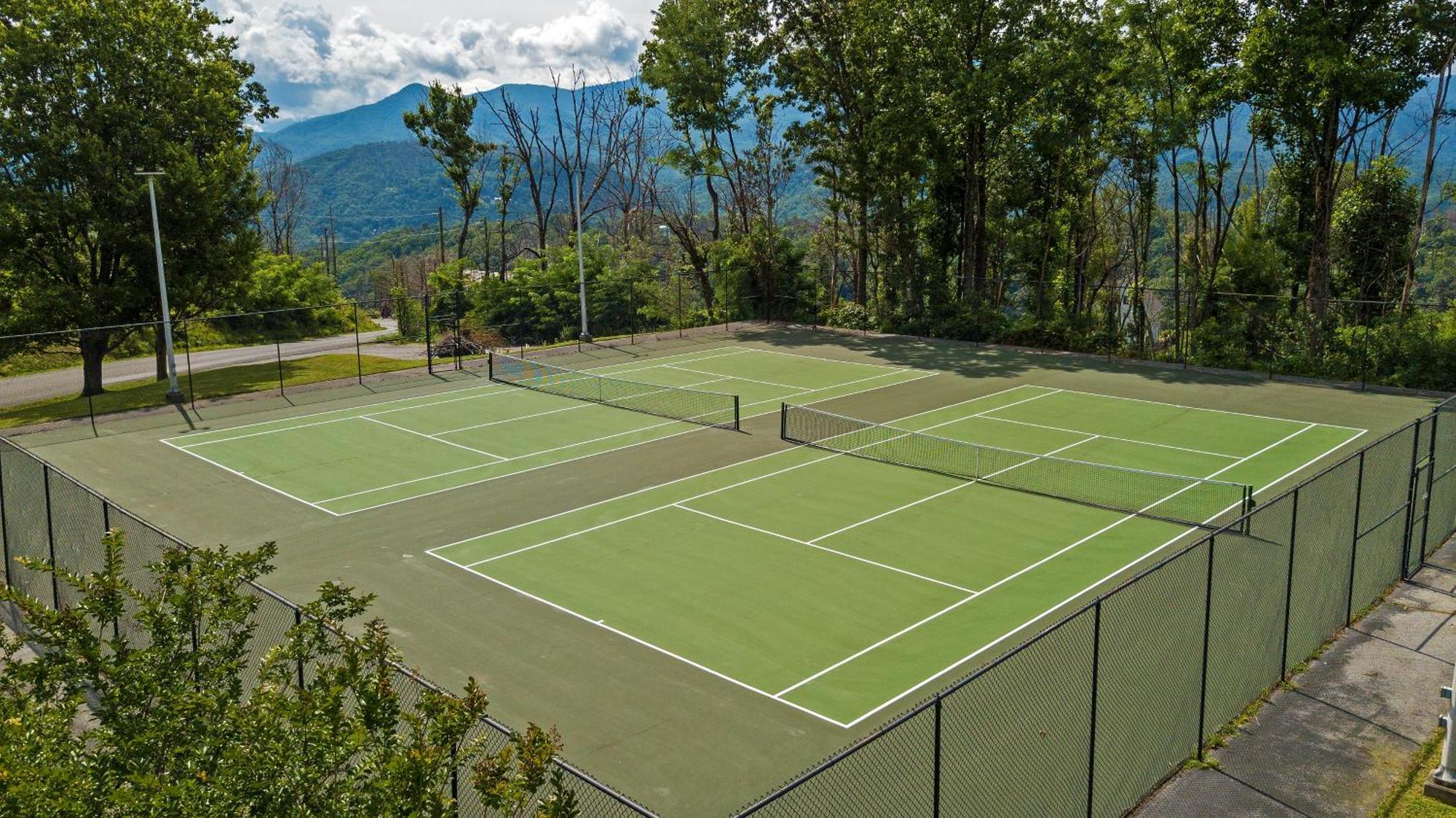 Serenity Heights, Amazing Views, Hot Tub Pool Access, 1089 Free Tickets Each Paid Day, Dollywood Gatlinburg Szoba fotó